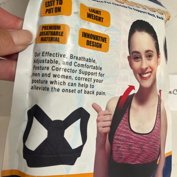 New Caretras Posture Corrector for Women and Men large 31-39inches, New sealed - Picture 3 of 9